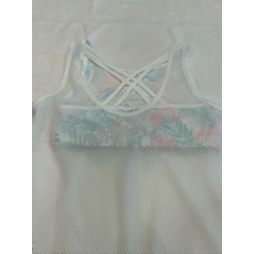More than Magic crop tank top Large 10/12 white teal